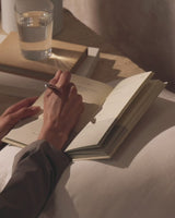 The Five Minute Journal Linen
