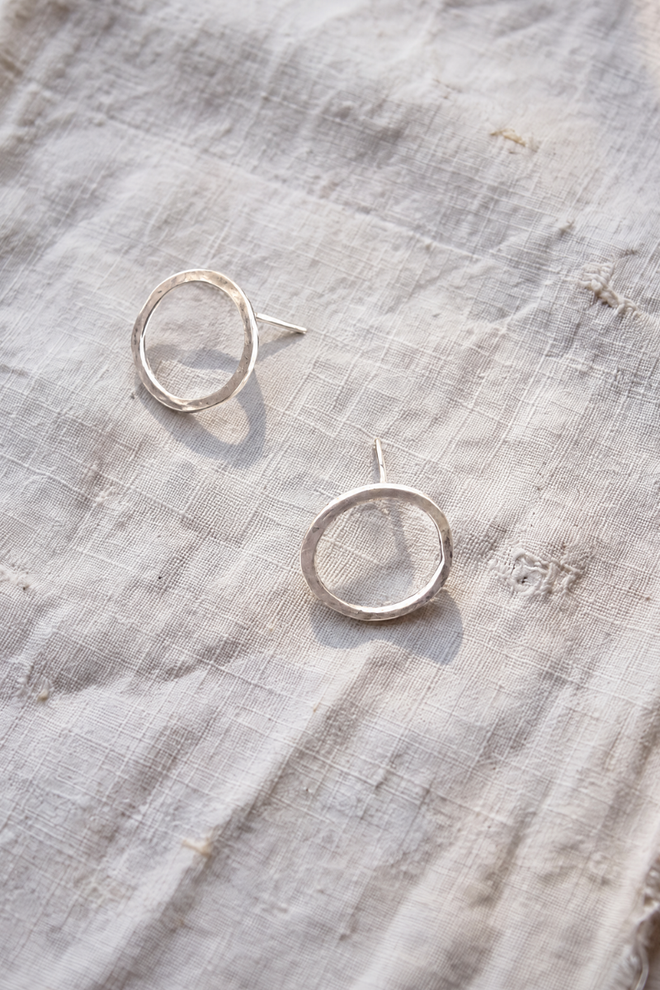 Circle Stud