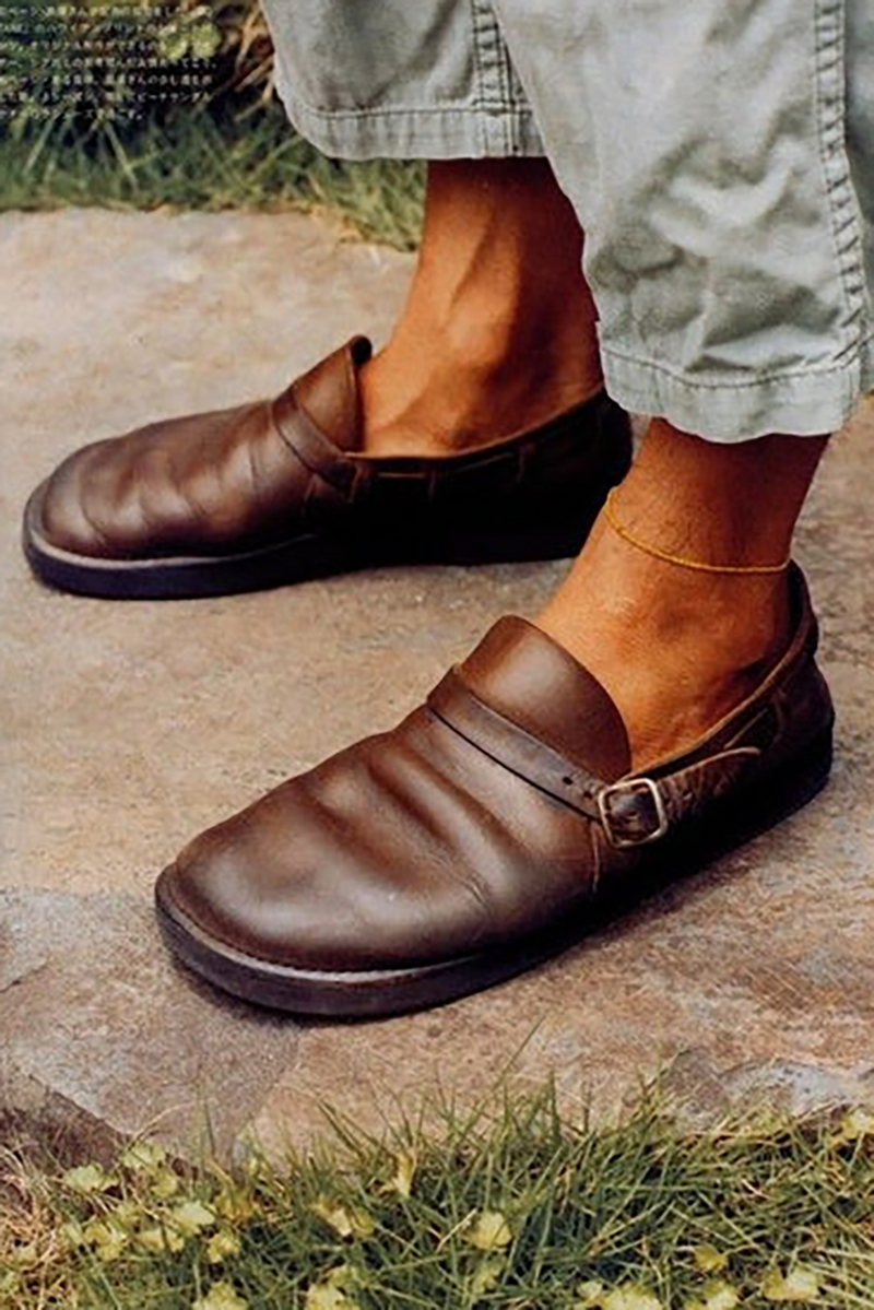 Men's Middle English Shoe