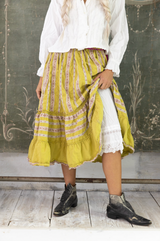 Rose Ribbon Vara Skirt