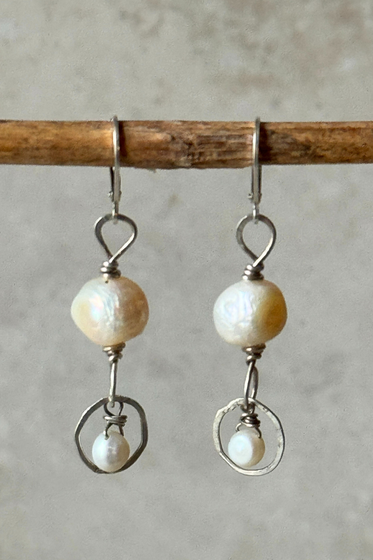 Pearl Earrings Dangles