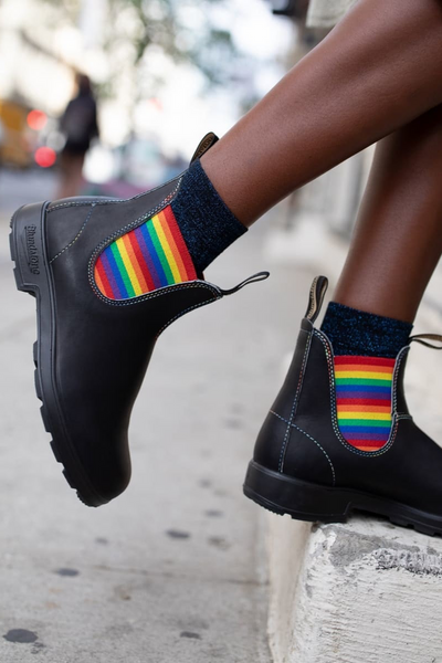 Blundstone #2105 Chelsea Rainbow Boot – Studio Opal Boutique display picture 3